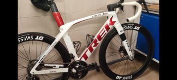 Used Trek Madone SLR 6 Gen 6 2023 2023 Road & Gravel