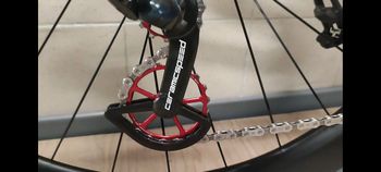 Used Trek Madone SLR 6 Gen 6 2023 2023 Road & Gravel, White — image 2 of 3