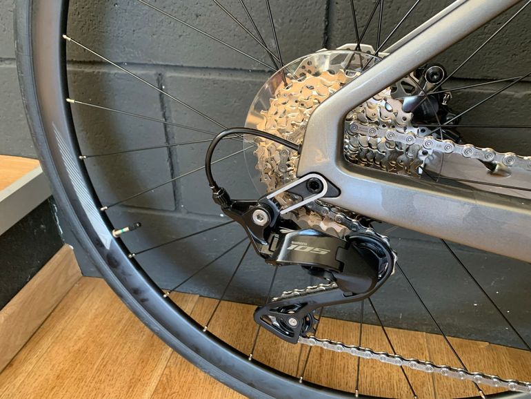 Used Merida REACTO 4000 2025 2025 Road & Gravel, Light Gray — image 4 of 8