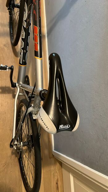 Used Giant Anytour Shimano Deore 2001 Mountainbike, Black — image 7 of 17