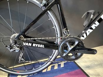 Used Van rysel EDR CF Ultegra Men's Road Bike 2022 2022 Road & Gravel — image 3 of 9