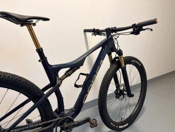 Used Orbea OIZ M PRO 2022 2022 Mountainbike, Blue, 29 — image 2 of 18