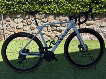 Used Canyon Inflite CF SLX 8 Di2 2024 2024 Racefiets & gravel