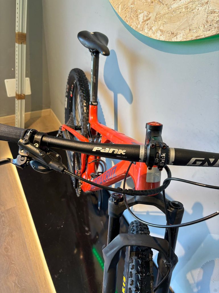 Used Santa Cruz BLUR R / TR / Carbon C / 29 2023 2023 Mountainbike — image 14 of 21