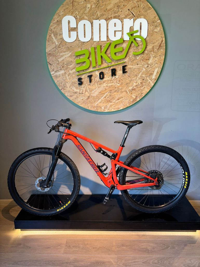 Used Santa Cruz BLUR R / TR / Carbon C / 29 2023 2023 Mountainbike — image 2 of 21