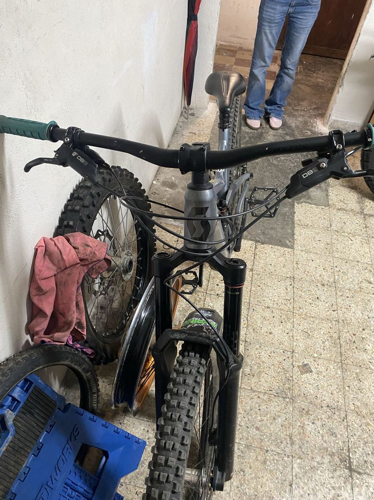 Used Scott Ransom 930 2022 2022 Mountainbike, Light Gray, 29 — image 4 of 4