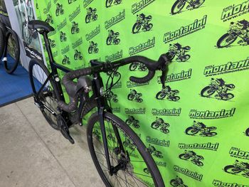 Used Bianchi Sprint - Ultegra 2022 2022 Road & Gravel, Black — image 4 of 5