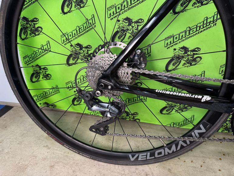 Used Bianchi Sprint - Ultegra 2022 2022 Road & Gravel, Black — image 3 of 5