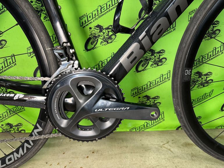 Used Bianchi Sprint - Ultegra 2022 2022 Road & Gravel, Black — image 2 of 5
