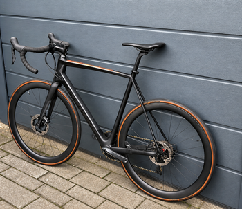 Used Stevens Izoard Shimano Ultegra 2020 Road & Gravel, Black — image 2 of 5