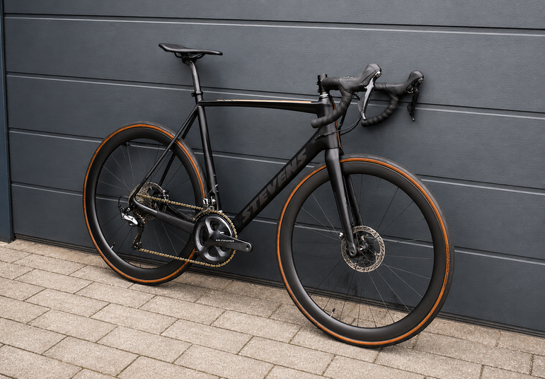 Used Stevens Izoard Shimano Ultegra 2020 Road & Gravel — image 1 of 3