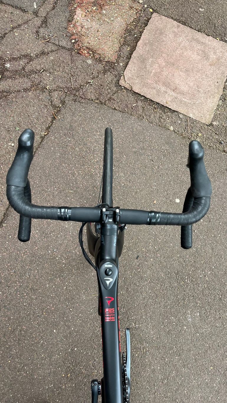 Used Pinarello Dogma F10 Rim Ultegra Di2 Bike 2019 2019 Road & Gravel, Black — image 2 of 3