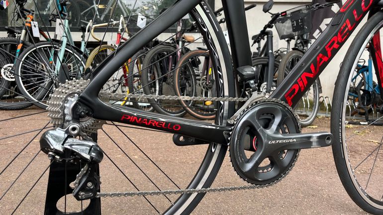 Used Pinarello Dogma F10 Rim Ultegra Di2 Bike 2019 2019 Road & Gravel, Black — image 1 of 3