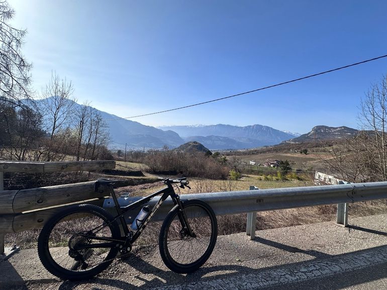 Used Trek Supercaliber 9.8 XT 2023 Frameset 2023 Mountainbike, Black, 29 — image 1 of 4