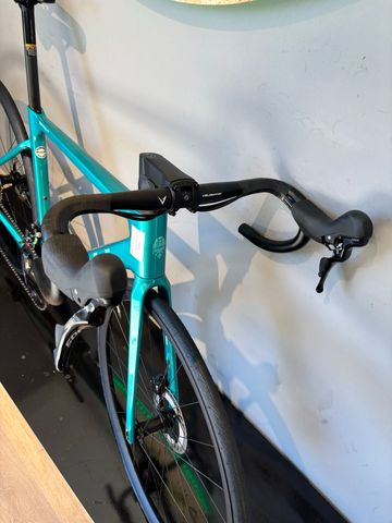Używany Bianchi Sprint 105 2025 2025 Road & Gravel — zdjęcie 12 z 16