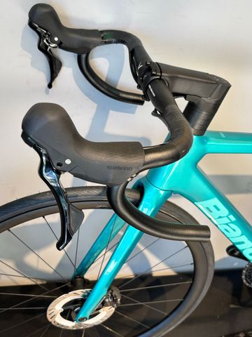 Używany Bianchi Sprint 105 2025 2025 Road & Gravel — zdjęcie 9 z 16