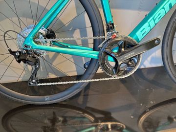 Używany Bianchi Sprint 105 2025 2025 Road & Gravel — zdjęcie 3 z 16