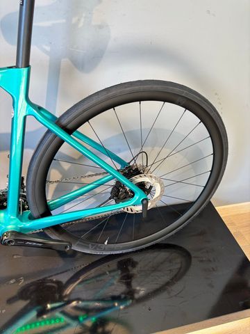 Używany Bianchi Sprint 105 2025 2025 Road & Gravel — zdjęcie 7 z 16