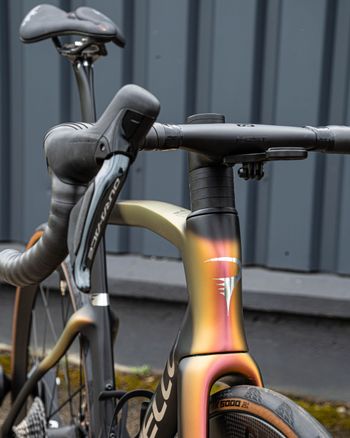 Used Pinarello DOGMA F DURA ACE Di2 2025 2025 Road & Gravel, Black — image 3 of 7