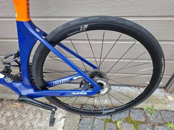 Used Cinelli Pressure Ultegra Di2 2023 2023 Road & Gravel — image 9 of 13