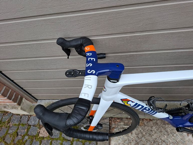 Used Cinelli Pressure Ultegra Di2 2023 2023 Road & Gravel — image 13 of 13