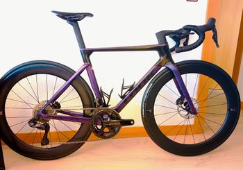 Used LOOK 795 BLADE RS MODELO COFIDIS TOPE GAMA LOOK 795 BLADE RS MODELO COFIDIS TOPE GAMA Custom Shimano Ultegra Di2 2025 Road & Gravel, Violett — image 5 of 22