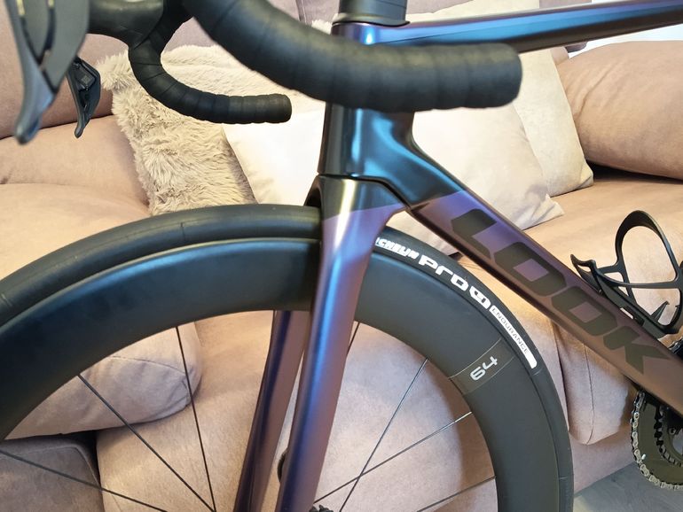 Used LOOK 795 BLADE RS MODELO COFIDIS TOPE GAMA LOOK 795 BLADE RS MODELO COFIDIS TOPE GAMA Custom Shimano Ultegra Di2 2025 Road & Gravel, Violett — image 9 of 22