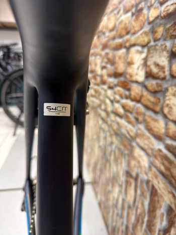 Used Trek Émonda SL 5 2020 2020 Road & Gravel, Black — image 9 of 11