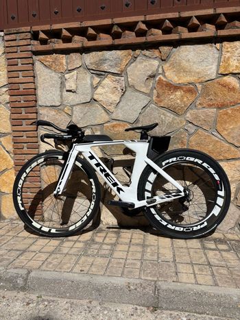 Used Trek Speed Concept 7.0 2016 2016 Road & Gravel, White — image 4 of 11