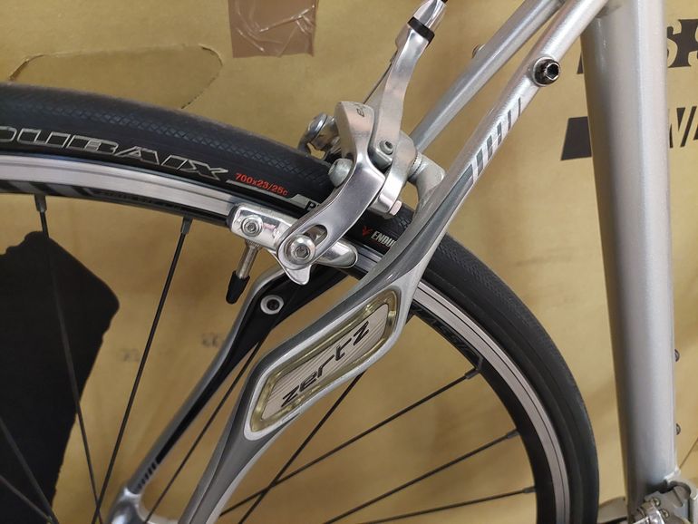 Used Specialized Secteur Elite 2014 2014 Road & Gravel, Light Gray — image 4 of 19