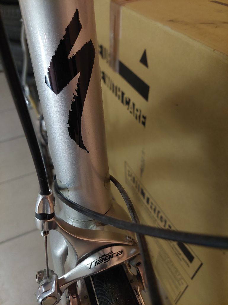 Used Specialized Secteur Elite 2014 2014 Road & Gravel, Light Gray — image 7 of 19