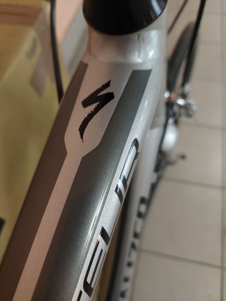 Used Specialized Secteur Elite 2014 2014 Road & Gravel, Light Gray — image 3 of 19