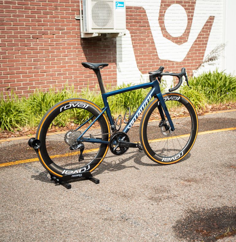 Used Specialized Tarmac SL8 Expert - Shimano Ultegra Di2 2025 2025 Road & Gravel, Blue — image 3 of 13