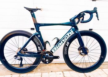Used BIANCHI OLTRE REPARTO CORSE 140 TH 001 EXCLUSIVO DT SWISS TOPE GAMA BIANCHI OLTRE REPARTO CORSE 140 TH 001 EXCLUSIVO DT SWISS TOPE GAMA Custom Shimano Ultegra Di2 2026 Road & Gravel, Green — image 4 of 25