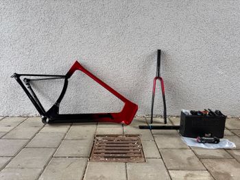 Used 3T STRADA FORCE D1 AXS 2X12 2024 Frameset 2024 Road & Gravel, Rojo — image 2 of 13