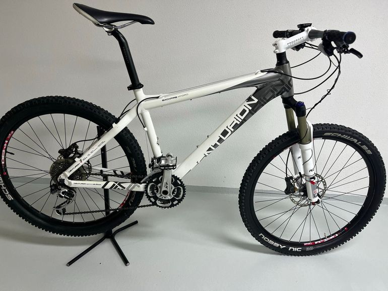 Used Centurion Backfire Shimano Deore 2016 Mountainbike — image 3 of 3