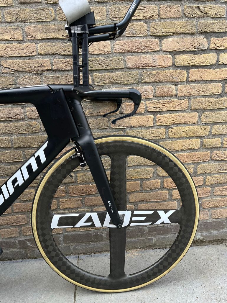 Used Giant Trinity Shimano Dura Ace Di2 2019 Road & Gravel — image 6 of 24