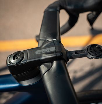 Used Specialized Tarmac SL8 Expert - Shimano Ultegra Di2 2025 2025 Road & Gravel, Blue — image 10 of 13
