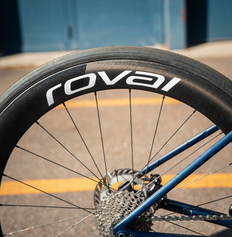 Used Specialized Tarmac SL8 Expert - Shimano Ultegra Di2 2025 2025 Road & Gravel, Blue — image 7 of 13