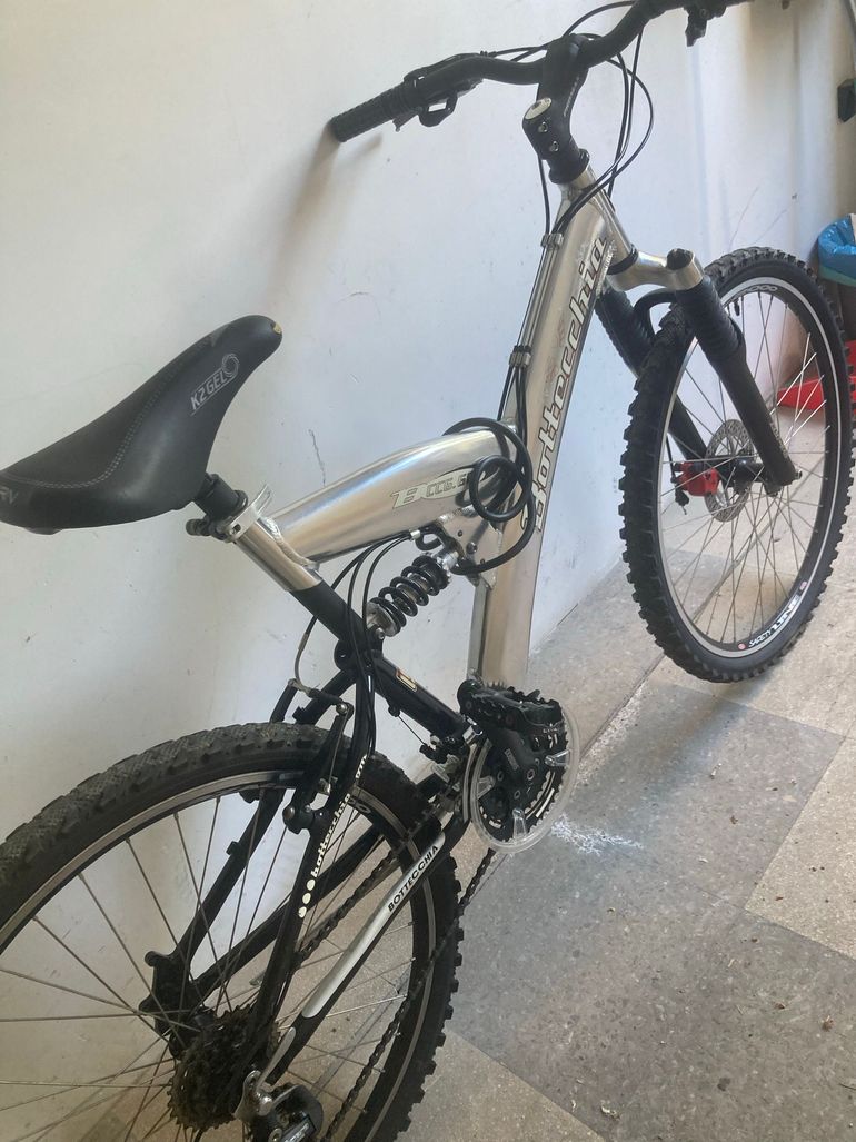 Used Bottecchia Bottecchia Custom Shimano Acera 2000 Mountainbike, Hellgrau — image 3 of 10