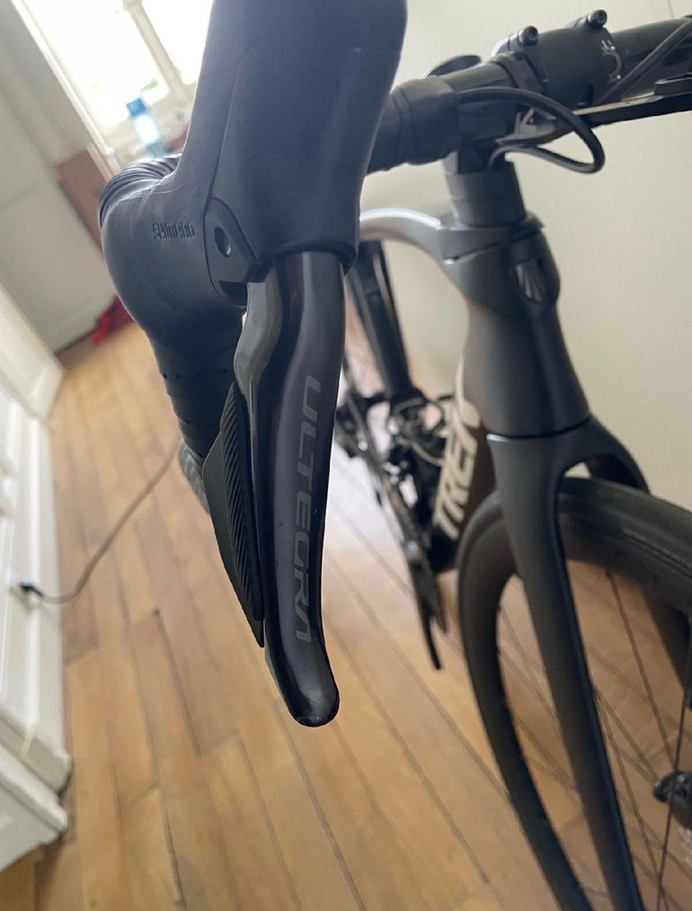 Used Trek Émonda SL 7 2024 2024 Road & Gravel, Black — image 7 of 8