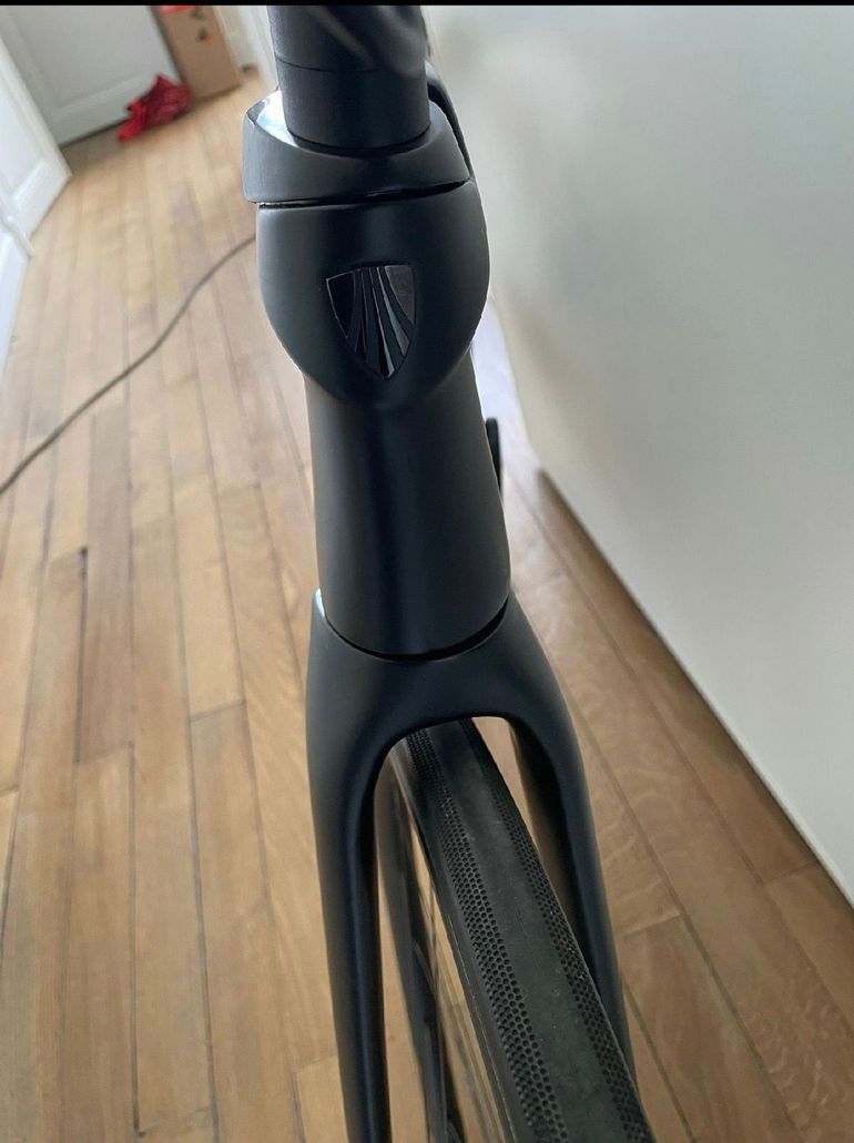 Used Trek Émonda SL 7 2024 2024 Road & Gravel, Black — image 8 of 8