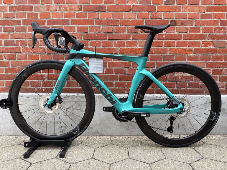 Used Bianchi Oltre Shimano Ultegra Di2 2026 Road & Gravel, Grün — image 10 of 15