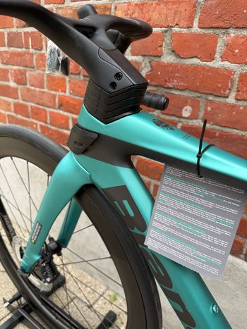 Used Bianchi Oltre Shimano Ultegra Di2 2026 Road & Gravel, Grün — image 15 of 15