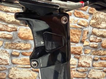 Used Giant Propel Advanced SL 2 2016 2016 Road & Gravel, Black — image 8 of 10