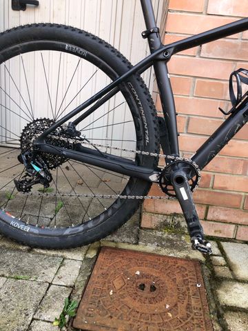 Used Trek Procaliber 9.7 2022 2022 Mountainbike, Black, 29 — image 3 of 5