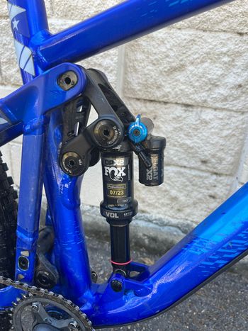 Used Ghost Riot AM Essential 2022 2022 Mountainbike, Azul — image 5 of 8
