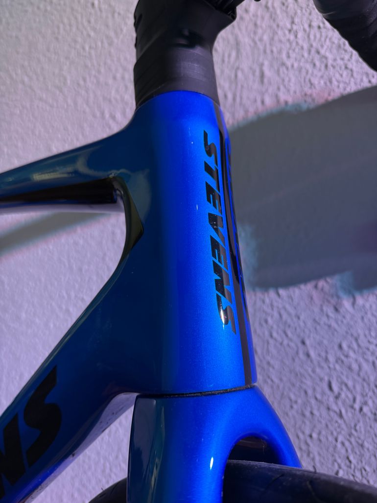 Used Stevens Izoard Pro Disc 2022 2022 Road & Gravel, Blue — image 2 of 5
