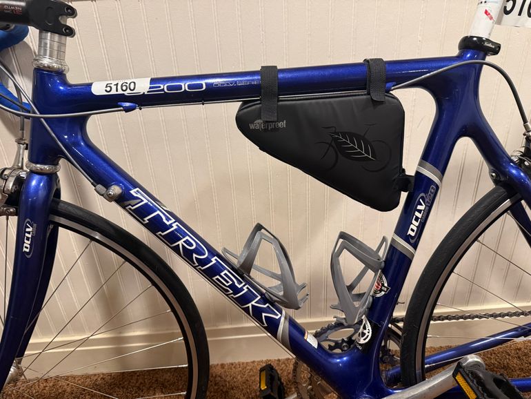 Used Trek 56cm Trek 5200 (8966 H1U) Trek 5200 8966 H1u 2006 Road & Gravel, Blue — image 2 of 9