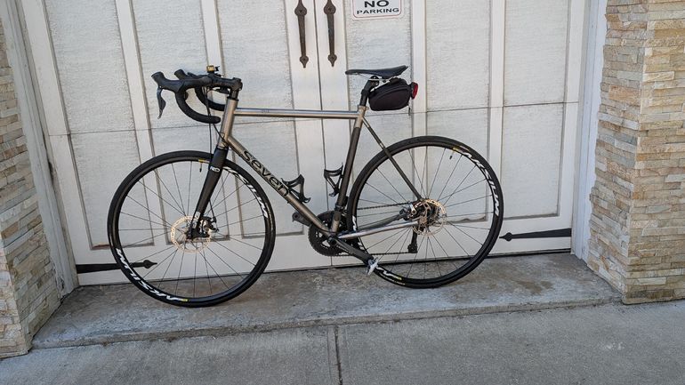 Used Seven Cycles Seven Cycles Custom Shimano Ultegra Di2 2015 Road & Gravel, Light Gray — image 2 of 8